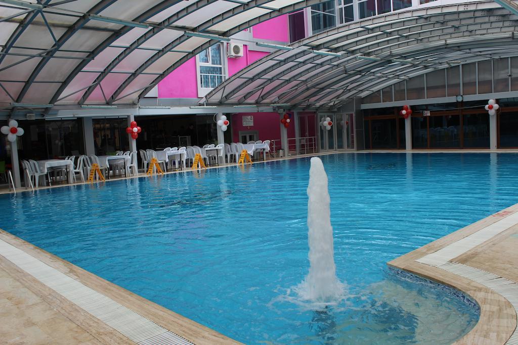 Pamukova Celik Saray Hotel מראה חיצוני תמונה